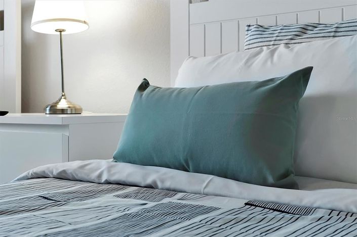 Image No.19-5 Bed Townhouse for sale