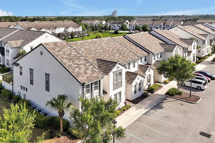 Image No.3-5 Bed Townhouse for sale