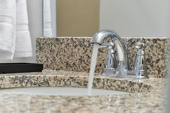 Image No.30-5 Bed Townhouse for sale