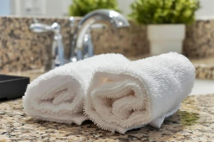 Image No.32-5 Bed Townhouse for sale