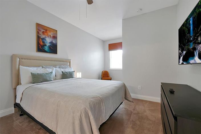 Image No.38-5 Bed Townhouse for sale