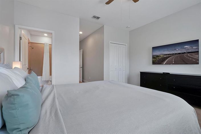 Image No.43-5 Bed Townhouse for sale