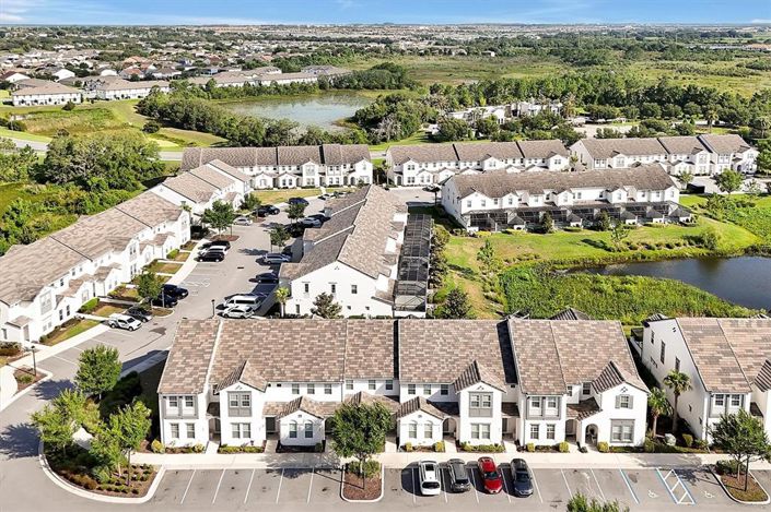 Image No.5-5 Bed Townhouse for sale