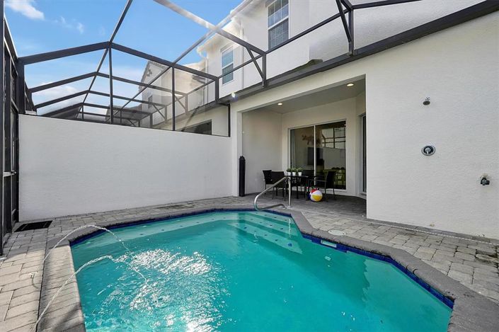 Image No.58-5 Bed Townhouse for sale