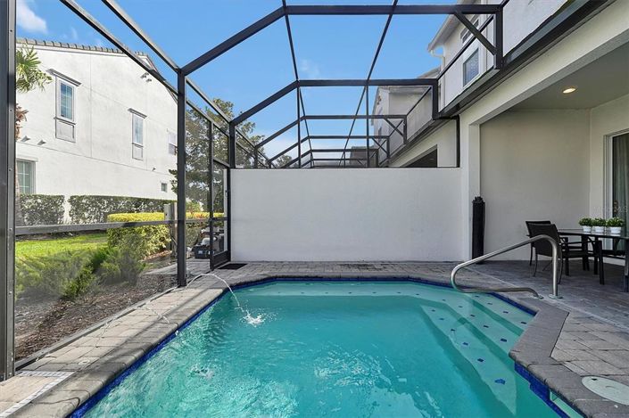 Image No.59-5 Bed Townhouse for sale