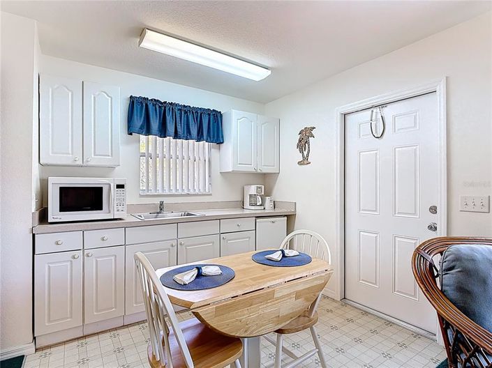 Image No.31-4 Bed Townhouse for sale