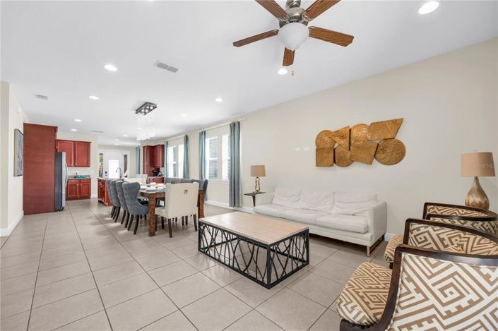 Image No.15-8 Bed Property for sale