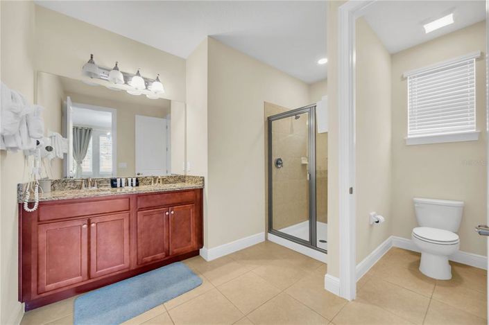 Image No.35-8 Bed Property for sale