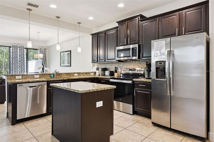 Image No.6-4 Bed Townhouse for sale