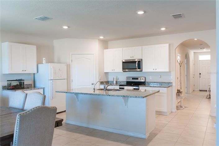 Image No.18-4 Bed Property for sale