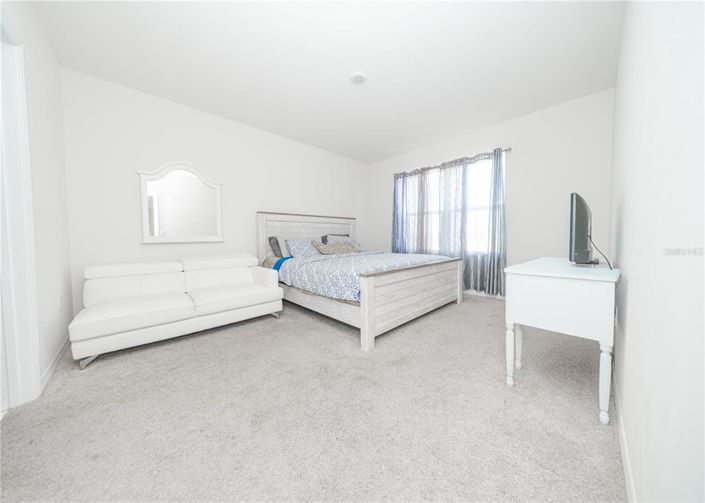 Image No.3-4 Bed Property for sale