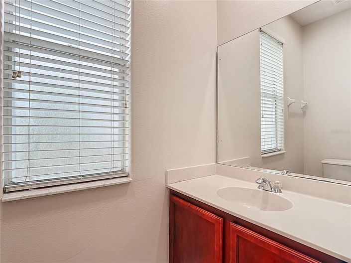 Image No.40-3 Bed Property for sale