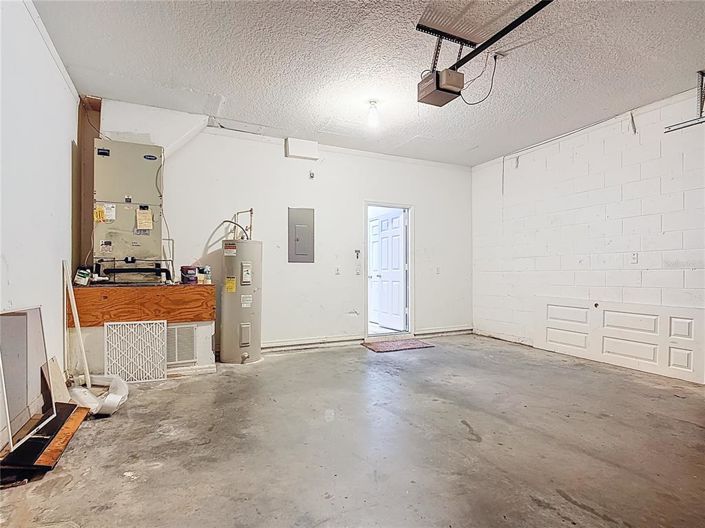 Image No.42-3 Bed Property for sale