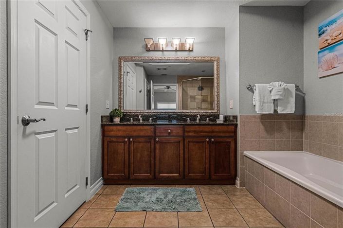 Image No.15-3 Bed Property for sale