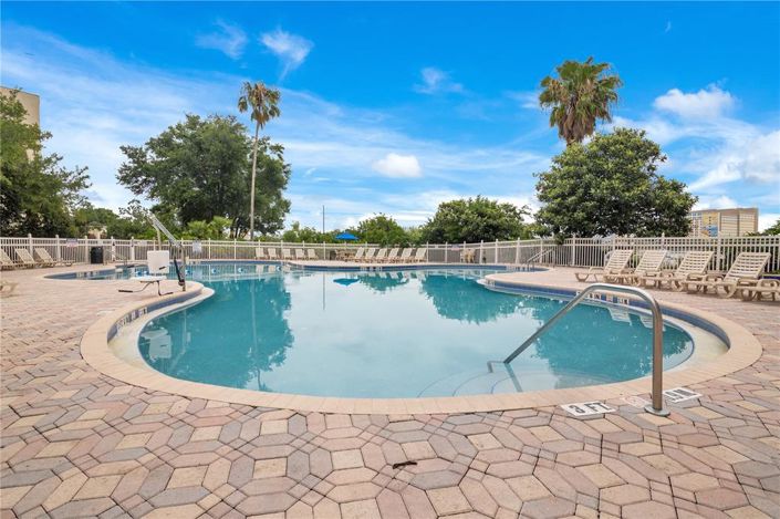 Image No.23-2 Bed Property for sale