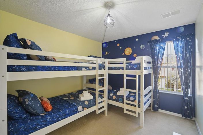 Image No.14-3 Bed Townhouse for sale