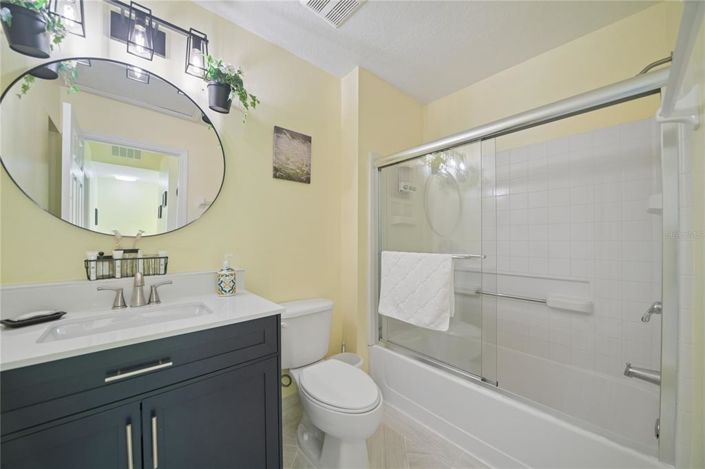 Image No.17-3 Bed Townhouse for sale