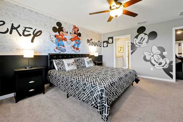 Image No.28-5 Bed Townhouse for sale