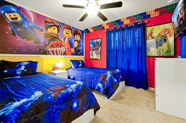 Image No.41-5 Bed Townhouse for sale