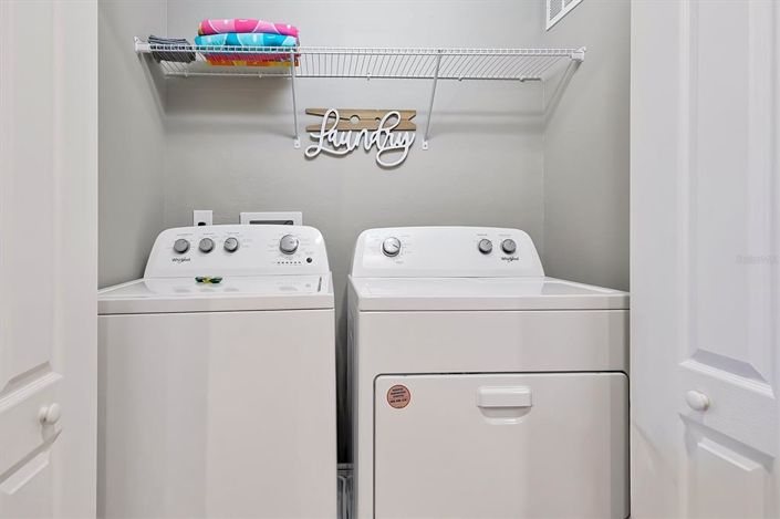 Image No.44-5 Bed Townhouse for sale