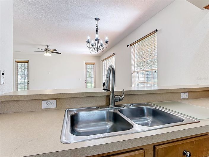 Image No.13-Propriété de 4 chambres à vendre à Kissimmee