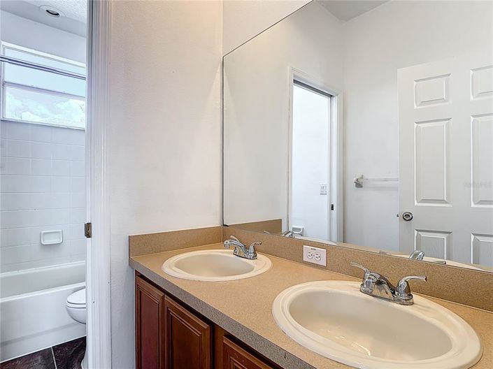 Image No.35-Propriété de 4 chambres à vendre à Kissimmee