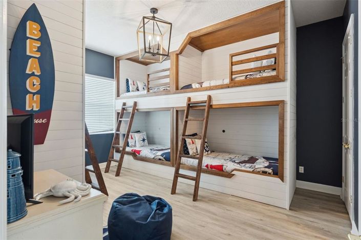 Image No.18-4 Bed Property for sale