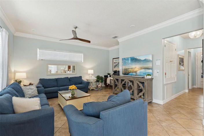 Image No.8-4 Bed Property for sale