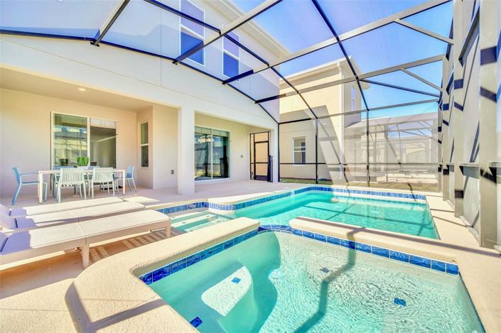 Image No.31-6 Bed Property for sale