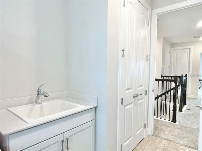 Image No.52-5 Bed Property for sale