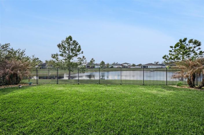 Image No.39-3 Bed Property for sale