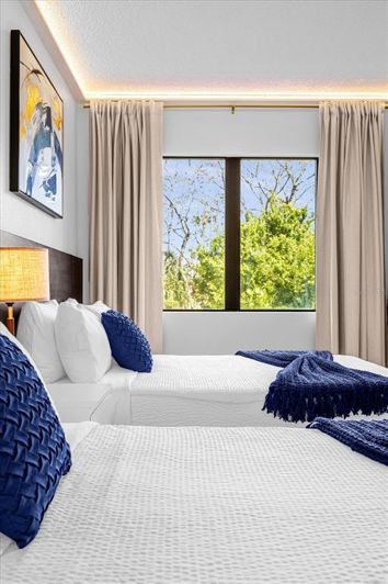 Image No.20-1 Bed Property for sale