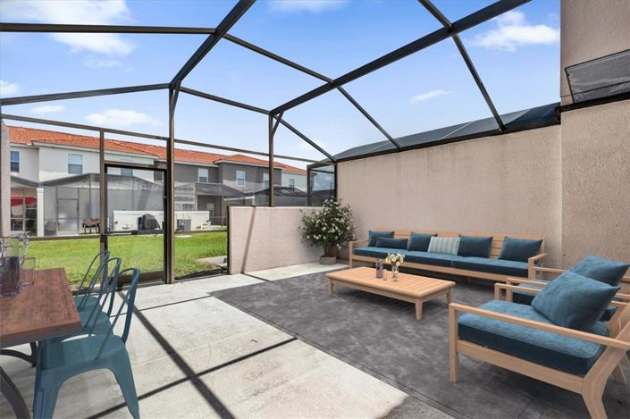 Image No.24-3 Bed Townhouse for sale