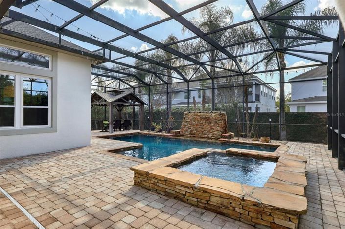 Image No.41-4 Bed Property for sale