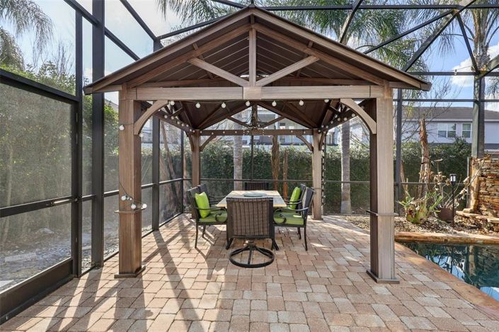 Image No.42-4 Bed Property for sale