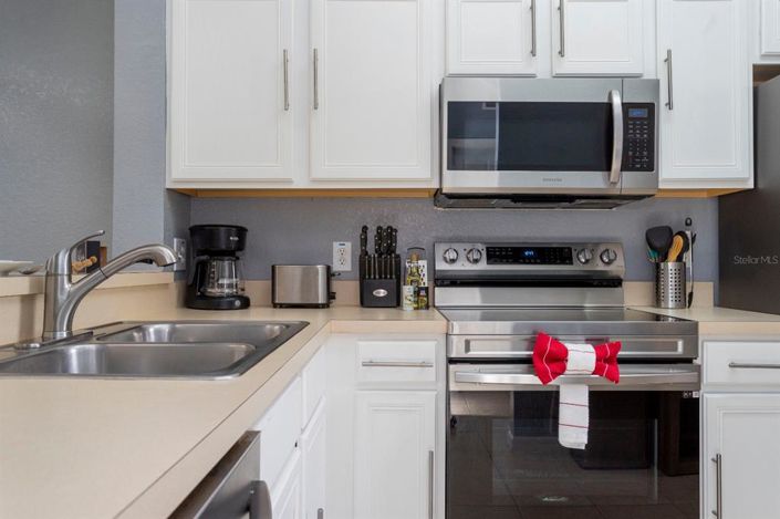 Image No.19-4 Bed Townhouse for sale