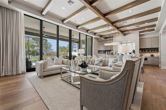 Image No.13-3 Bed Property for sale