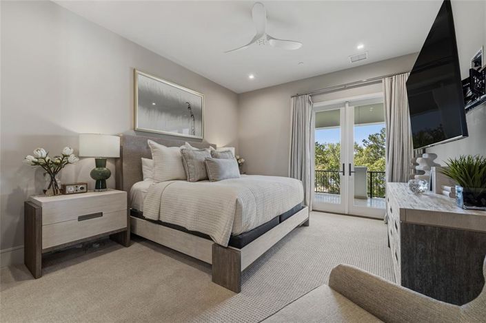 Image No.26-3 Bed Property for sale