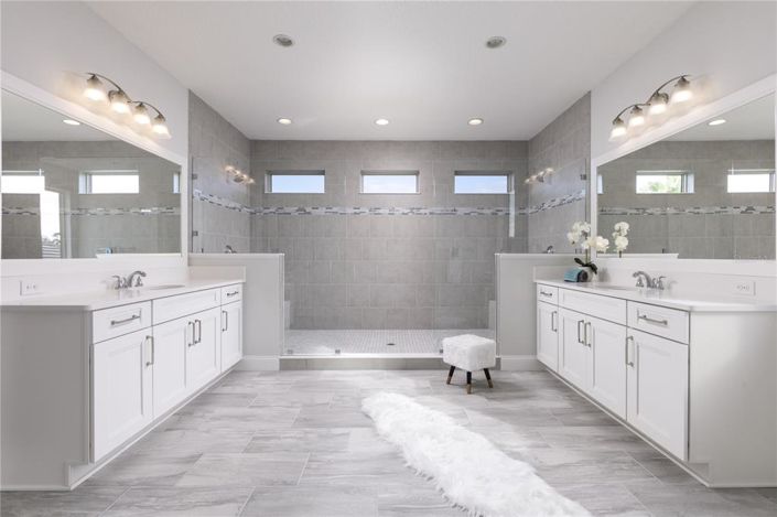 Image No.15-4 Bed Property for sale