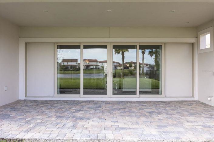 Image No.26-4 Bed Property for sale