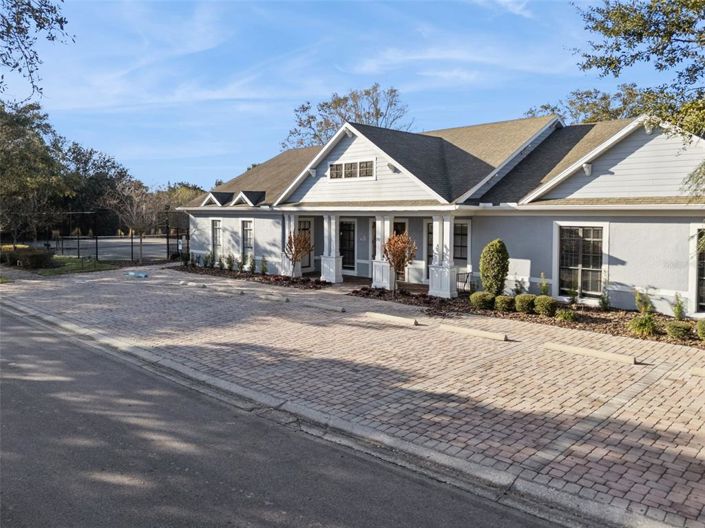 Image No.38-3 Bed Property for sale