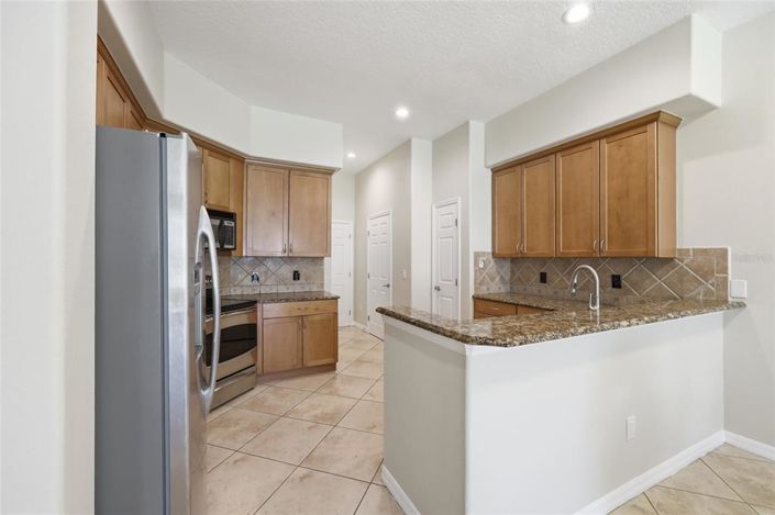 Image No.17-3 Bed Property for sale