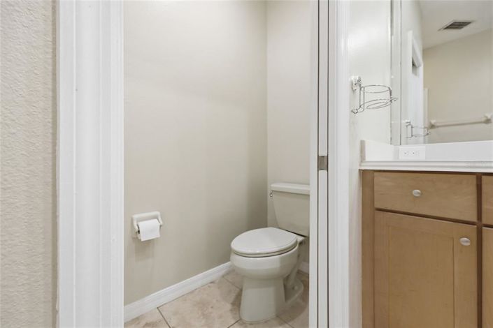 Image No.39-3 Bed Property for sale