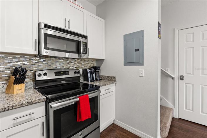 Image No.10-3 Bed Townhouse for sale