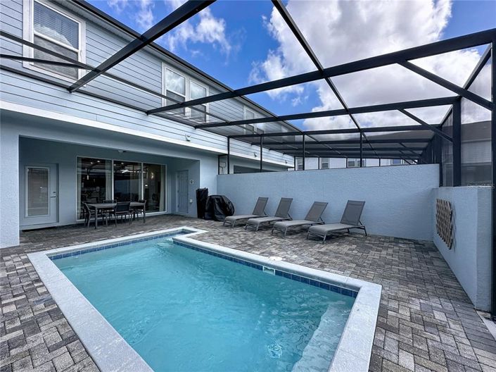 Image No.21-5 Bed Townhouse for sale