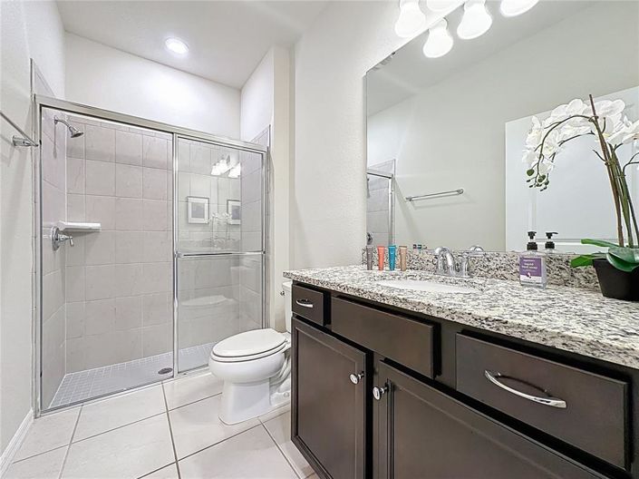 Image No.29-5 Bed Townhouse for sale