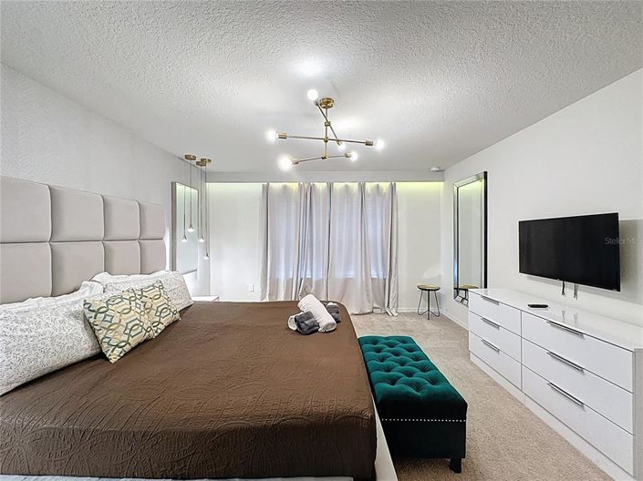 Image No.32-5 Bed Townhouse for sale