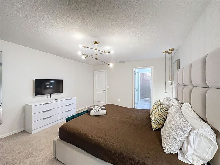 Image No.34-5 Bed Townhouse for sale