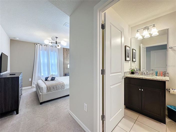 Image No.36-5 Bed Townhouse for sale