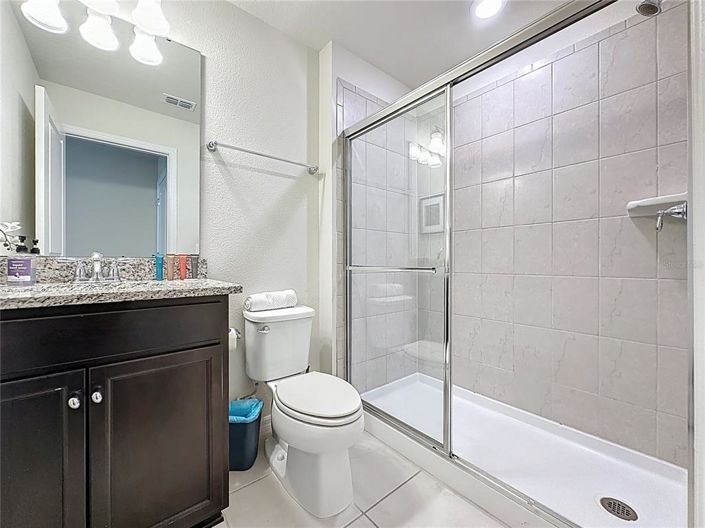 Image No.40-5 Bed Townhouse for sale